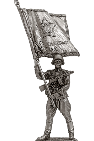 Старшина Красной Армии с полковым знаменем. 1943-45 гг. Оловянная военно-историческая миниатюра, пьютер, чернение