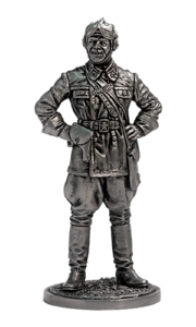 Лейтенант автобронетанковых войск РККА. 1939-42 гг. Оловянная военно-историческая миниатюра, пьютер, чернение