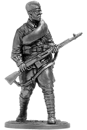 Рядовой Стрелковых частей РККА. Оловянная военно-историческая миниатюра, пьютер, чернение