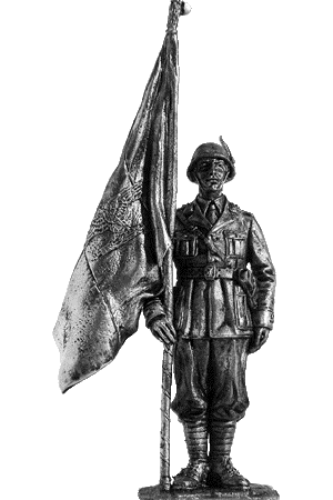 Офицер-знаменосец альпийских стрелков. Италия, 1943-45 гг. Оловянная военно-историческая миниатюра, пьютер, чернение