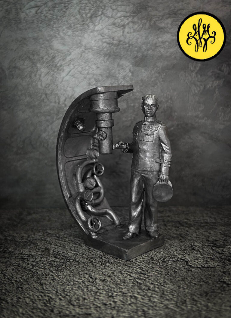 Александр Иванович Маринеско. Военно-историческая миниатюра. Оловянная фигурка, чернение