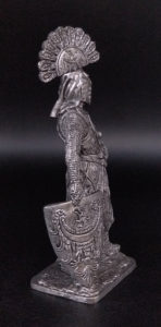 Средневековый рыцарь. Оловянная военно-историческая миниатюра, пьютер, чернение