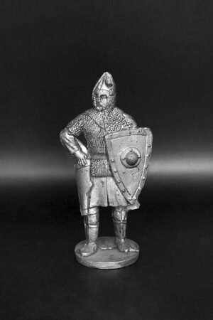 Русский воин с луком. Военно-историческая миниатюра. Фигурка из пьютера, литье, пайка, чернение.