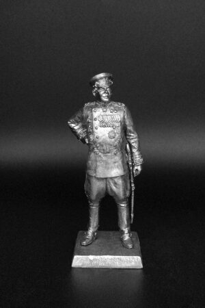 Маршал СССР Р. Я. Малиновский. Военно-историческая миниатюра, пьютер, пайка, чернение